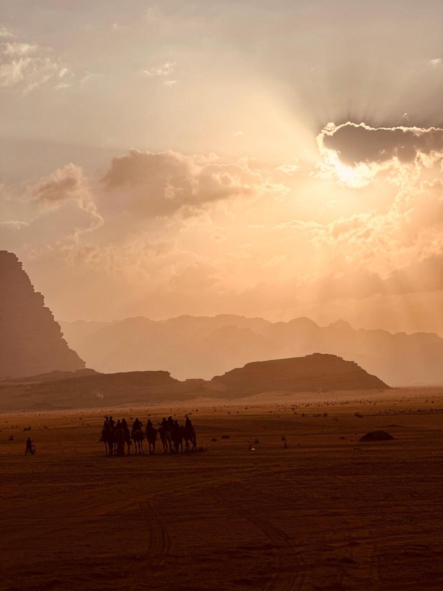 Rum Relaxation Luxury Camp Wadi Rum Exterior photo